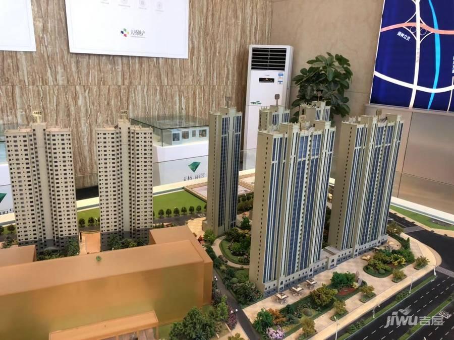 西宁开发区经济总量_西宁火车站(2)