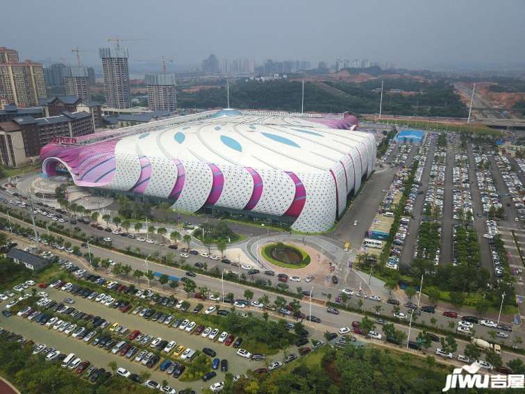 御墅仕家喜迎交房入伙,南宁万达茂开启层峰生活!