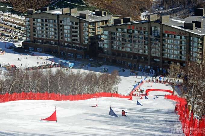 崇礼云顶滑雪场晚上住哪里好崇礼云顶滑雪场公寓酒店怎么样