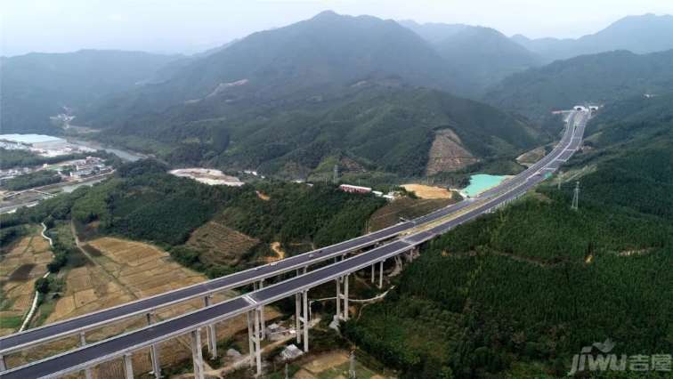 河源连平武深高速公路,震撼航拍图抢鲜来袭!