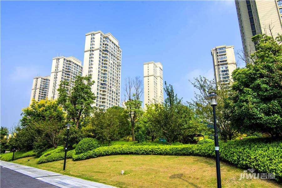 淮安星雨华府实景图图片